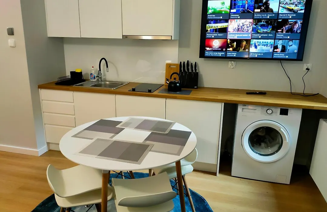 Hugo VIP Apartments-1
