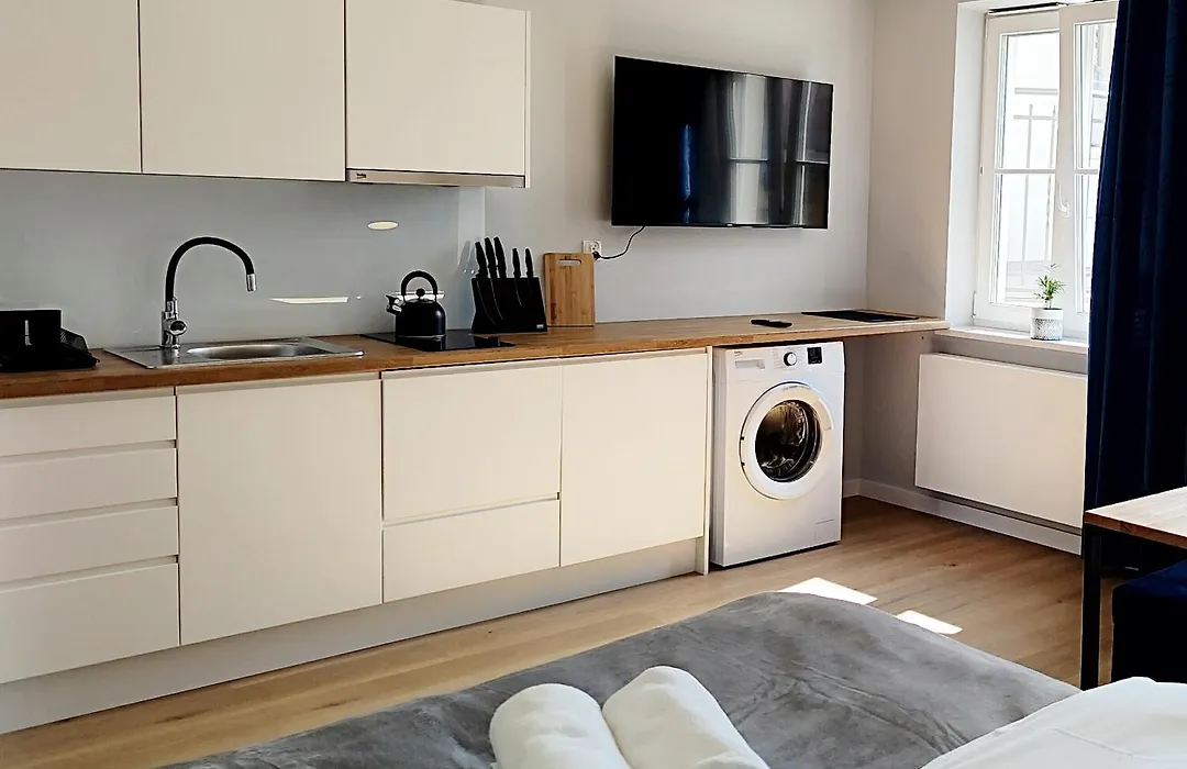 Hugo Vip Apartments-1